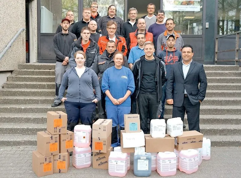 Kiehl sponsert praktische Meisterprüfungen