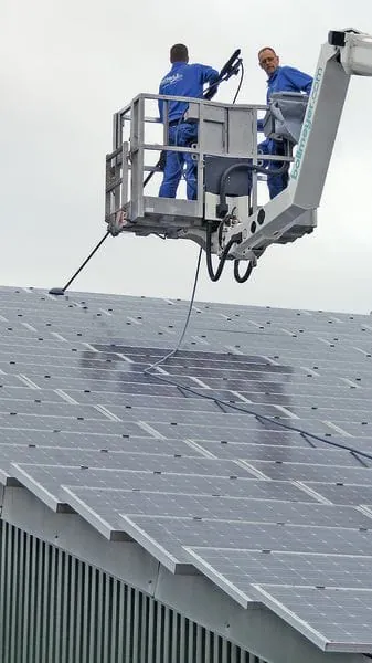 Photovoltaikreinigung zertifiziert