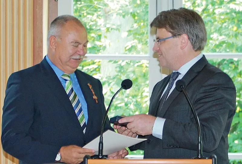 Wolfgang Waschulewski mit Bundesverdienstkreuz ausgezeichnet
