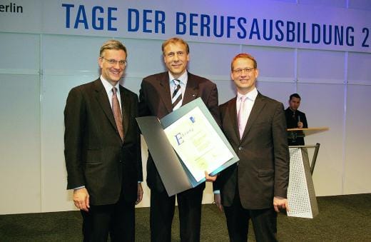 Ehrung für Ausbildungsbetriebe rationell reinigen Gebäudedienste