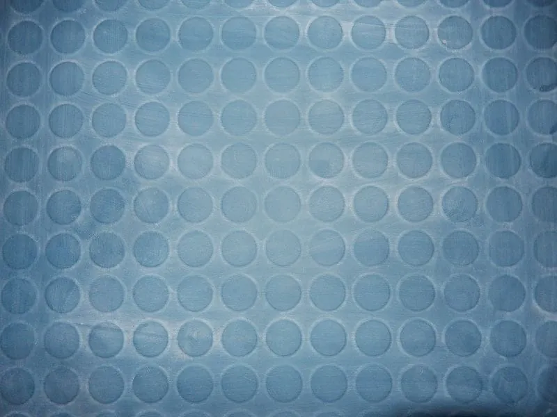 Schaden durch Alkoholreiniger