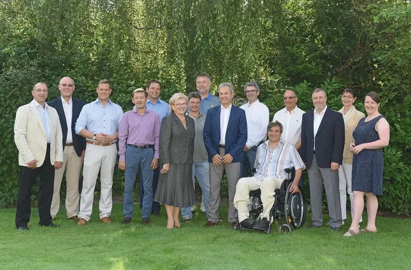 Das Kompetenzteam Gebäude­reinigung feiert sein Fünfjähriges