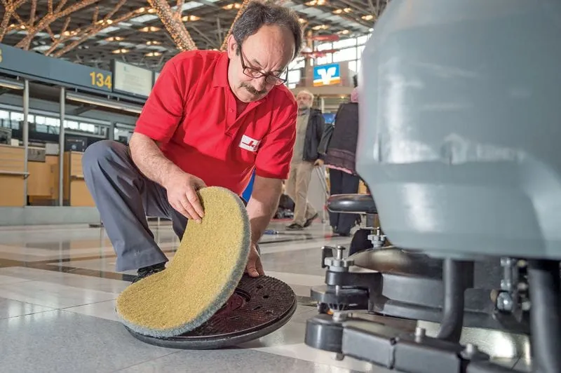 Mit Diamantpads auf Hochglanz