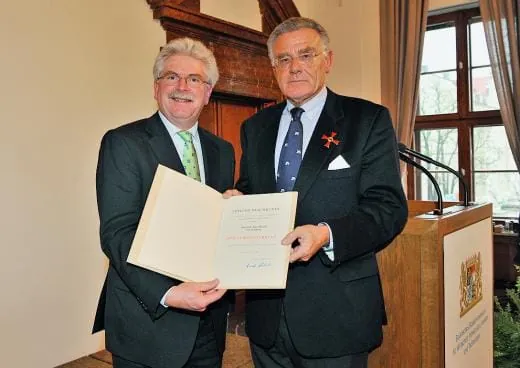 Ehrung für Kurt Roeckl