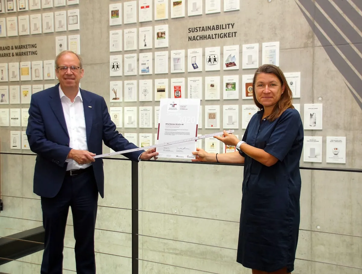 Kärcher erhält Siegel für familienfreundliche Personalpolitik