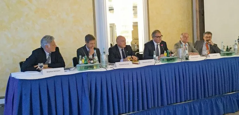 Branche auf gutem Weg