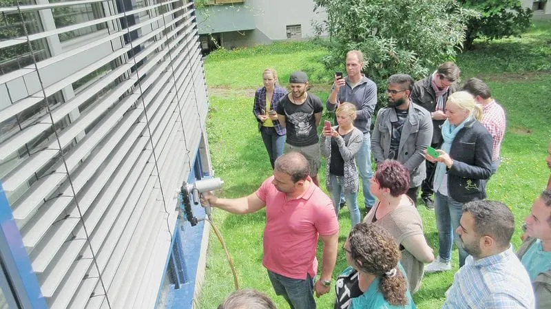 Reinigung von Sonnenschutz: Der  Mix aus Theorie und Praxis kam gut an