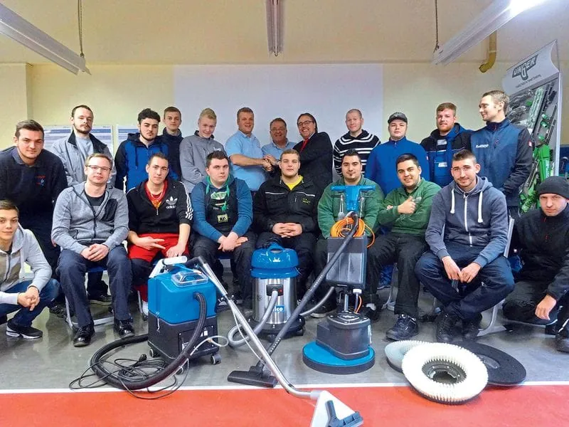 Reinigungsmaschinen für die ÜBL