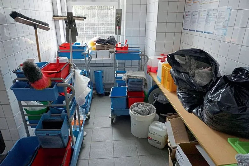 5 S in der Reinigungskammer