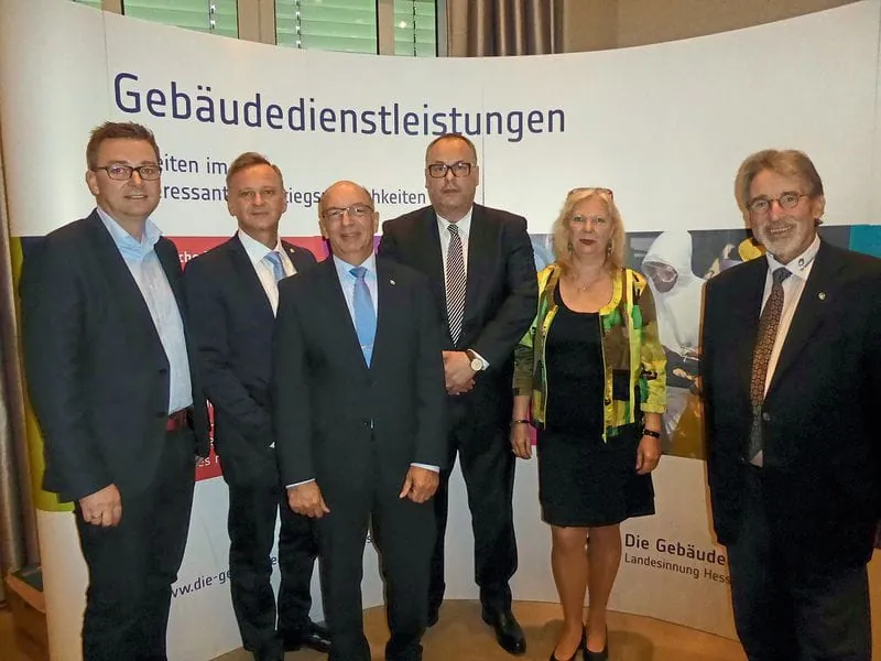 Michael Wolf folgt auf Manfred Schmidt