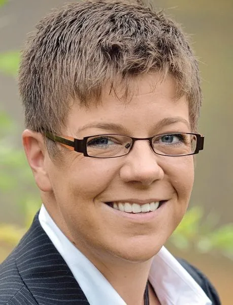 Cecelia Niederland  verstärkt Orochemie