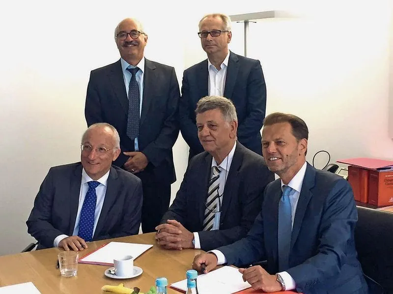 Servico kauft HCS-Dienstleistungsgruppe