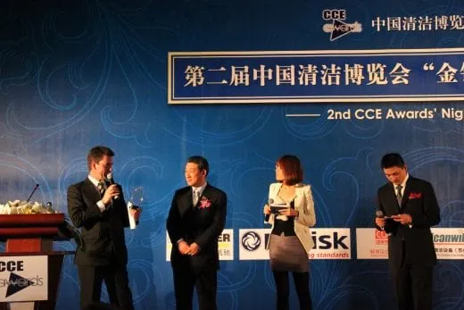 Auszeichnungen in Schanghai und Paris