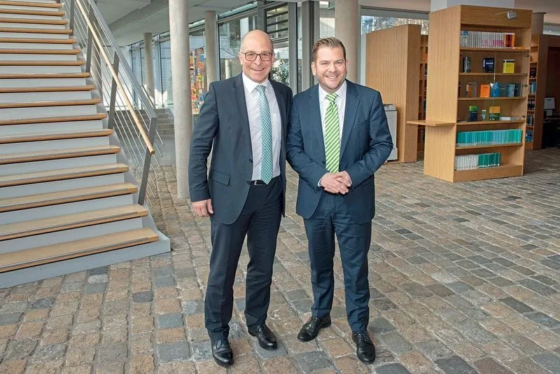 Ausschreibung  und ­ Vergabe  im FM