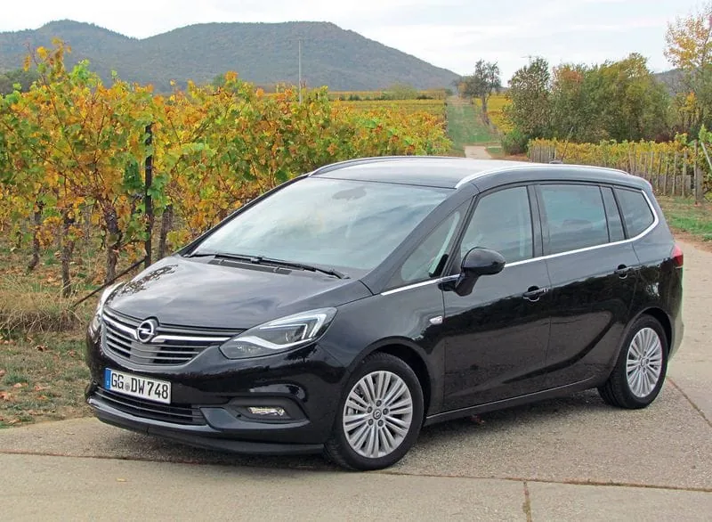 Ein  Raum-  und  Sparwunder