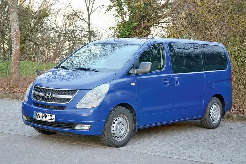 Flotter Achter mit Steuermann