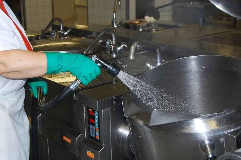 Hygienebewusstsein und  penibles Arbeiten sind Pflicht