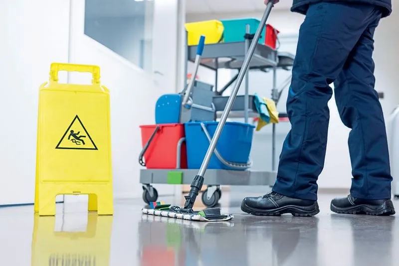 Umfrage Gebäudedienste 2019: Mit Zuversicht durch schwere Zeiten