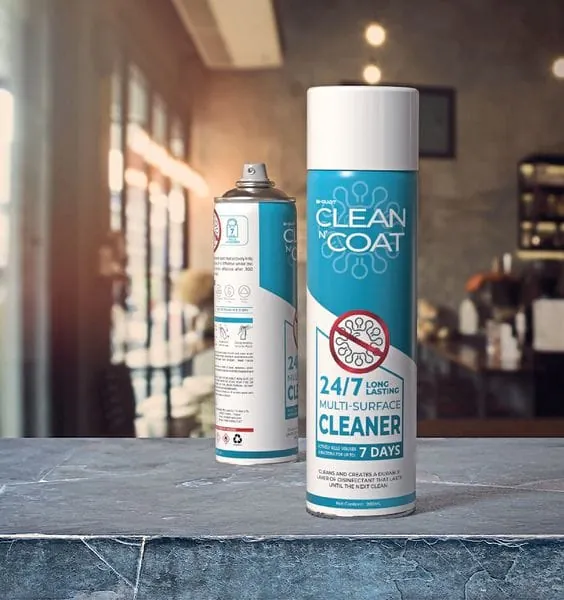 Reiniger mit  antimikro­bieller Beschichtung