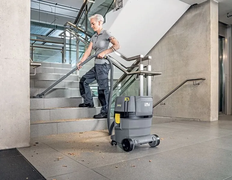 Treppenreinigung: Sauberkeit auf dem Weg nach oben