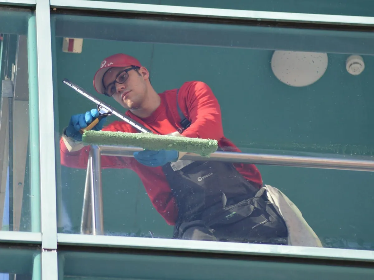 Florian Urban sorgte im Aufzugsgebäude für Durchblick.