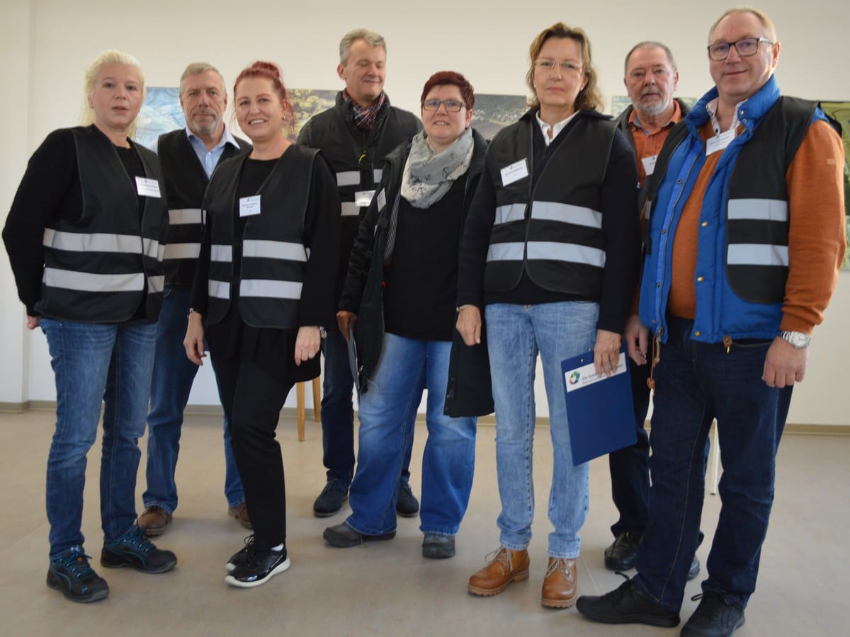 Die Jury hatte immer ein Auge auf die Teilnehmer (v.l.): Marion Presek-Haster, Martin Gleitsmann, Michaela Witzany-Wokalek, Peter Hollmann, Michaela Peters, Susanne Selbrede, Wolfgang Mehl und der Jury-Chef René Frackowiak.