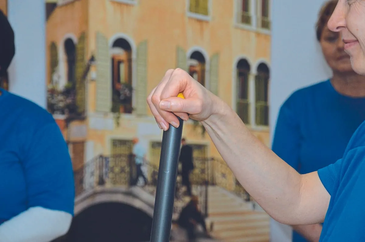 Bewegliche Kugel am Teleskopstiel