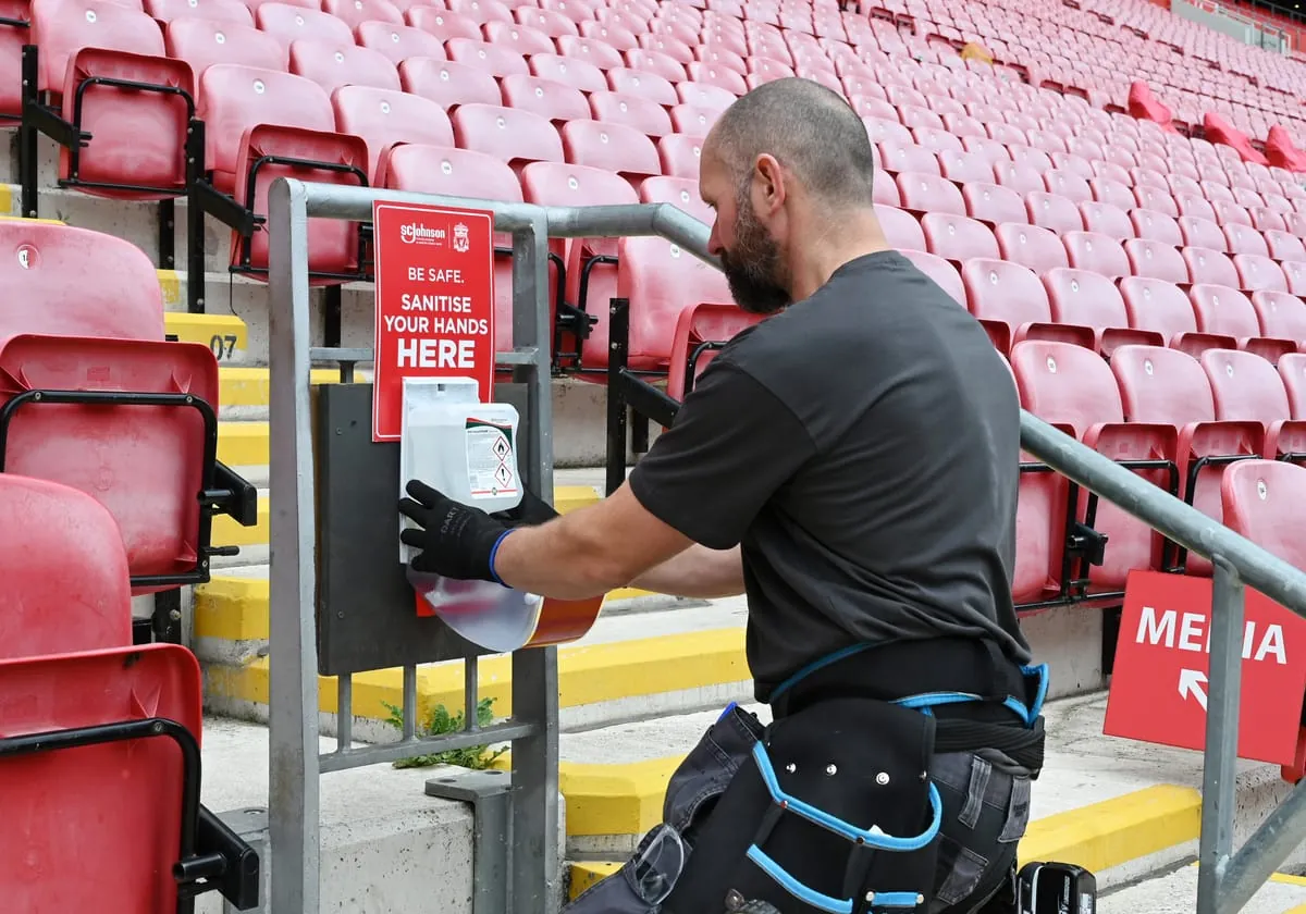 SC Johnson Professional neuer Partner des FC Liverpool