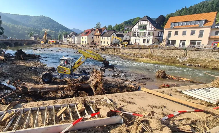 GEFMA unterst&uuml;tzt in Flutregionen