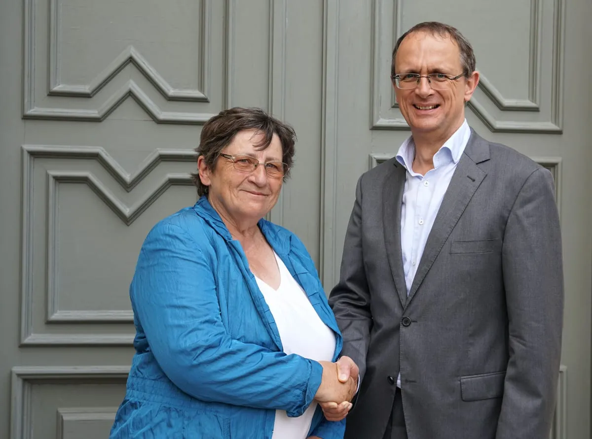 Hectas übernimmt Teile der Helbeck-Gruppe