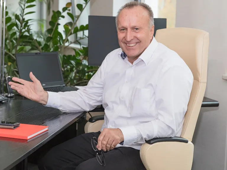 Tobias Weiß ist Teil der neuen Unternehmensspitze bei Hymer-Leichtmetallbau.