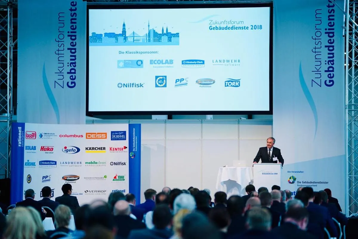 "Das Thema Arbeit ist das wichtigtste Thema unserer Branche", sagte Thomas Dietrich, Bundesinnungsmeister Bundesinnungsverband des Gebäudereiniger-Handwerks.