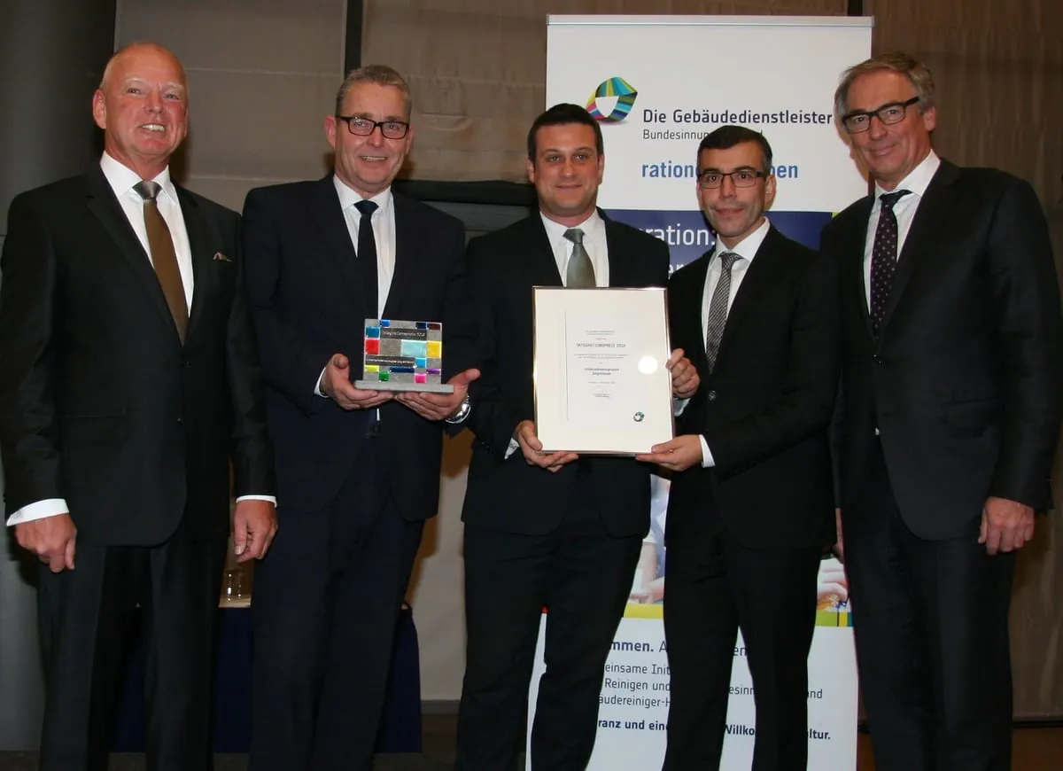 Gegenbauer erhält Integrationspreis 2016