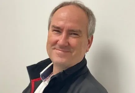 Jörg Preiskorn verstärkt Van Merhagen + Seeger und Lloyd