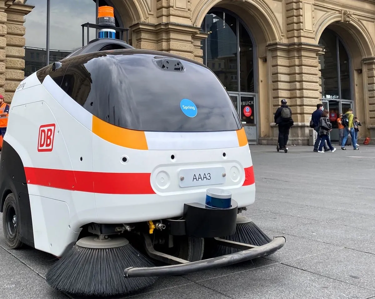 Deutsche Bahn testet Reinigungsroboter