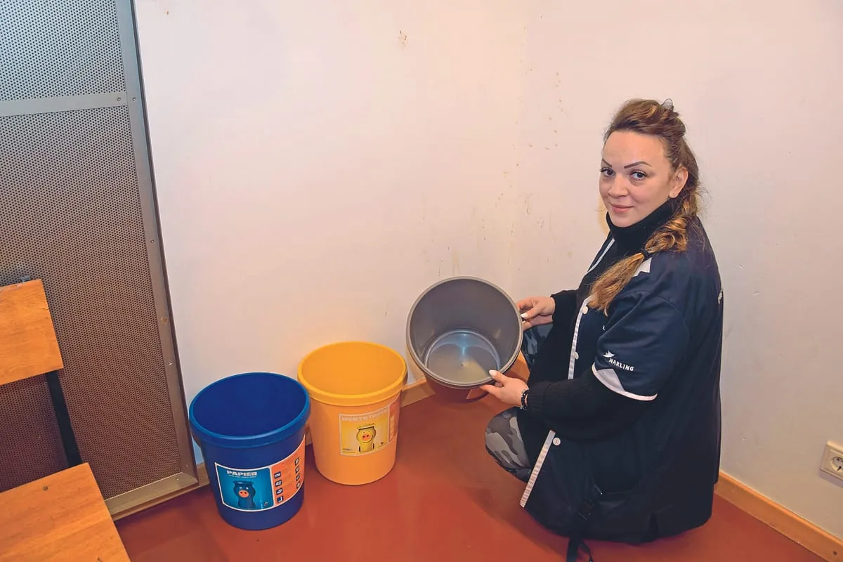 Mülleimer ohne Plastiktüte