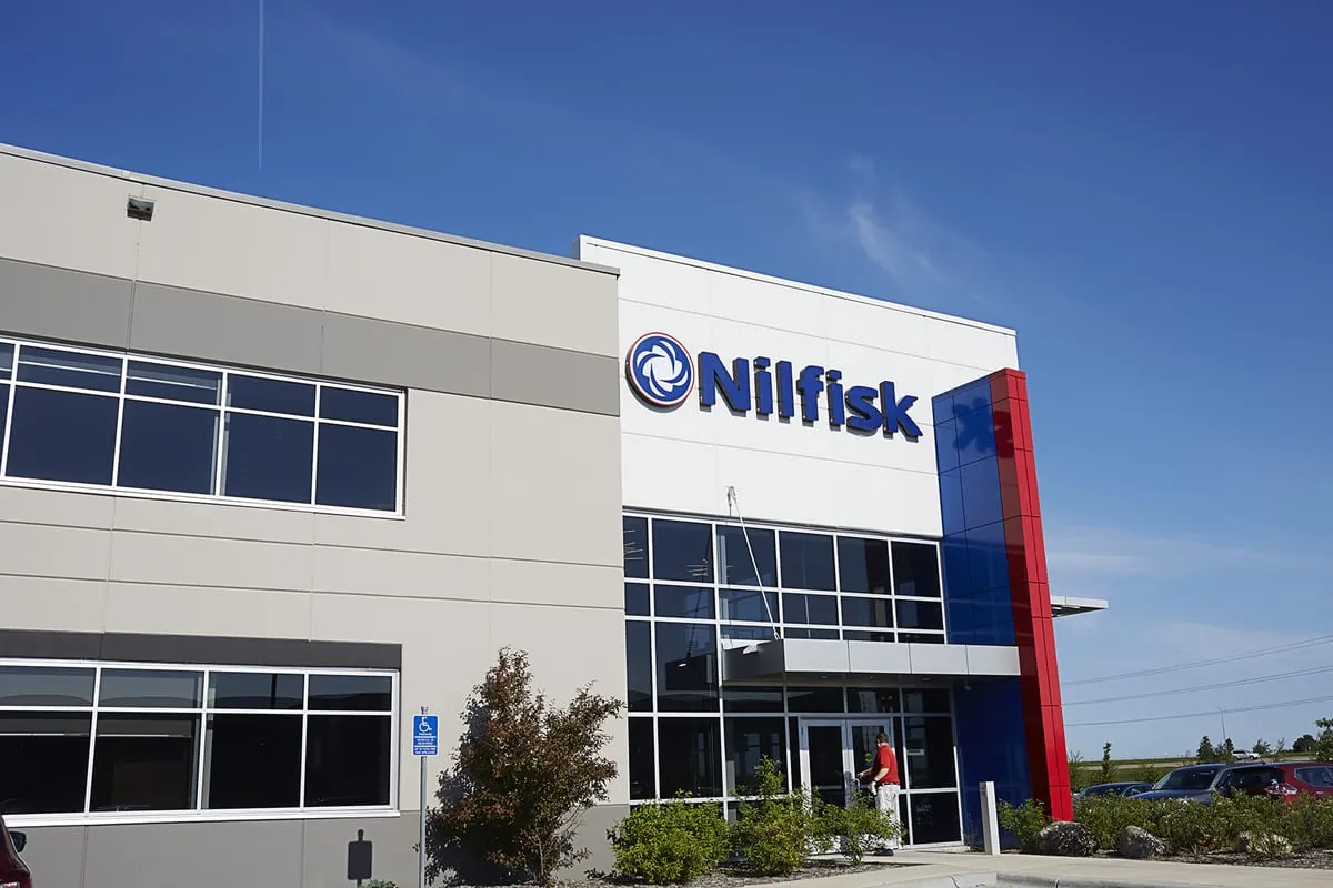 Nilfisk verkauft Outdoor-Geschäft an Egholm