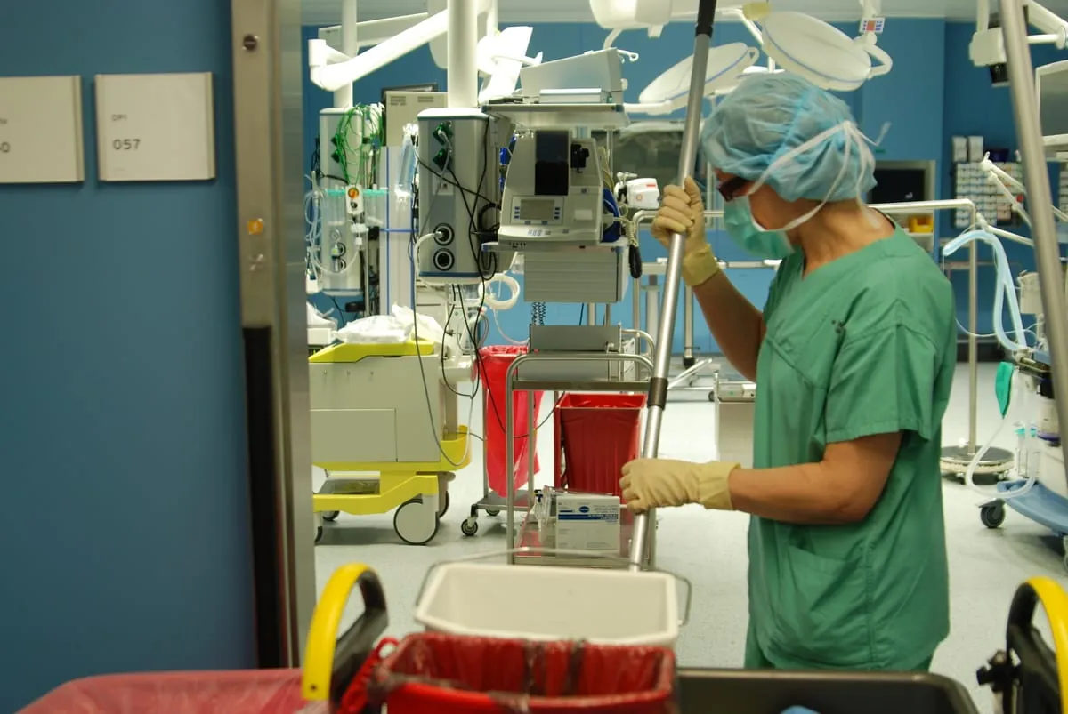 BIV: "Ampel benachteiligt geimpfte Reinigungskräfte"