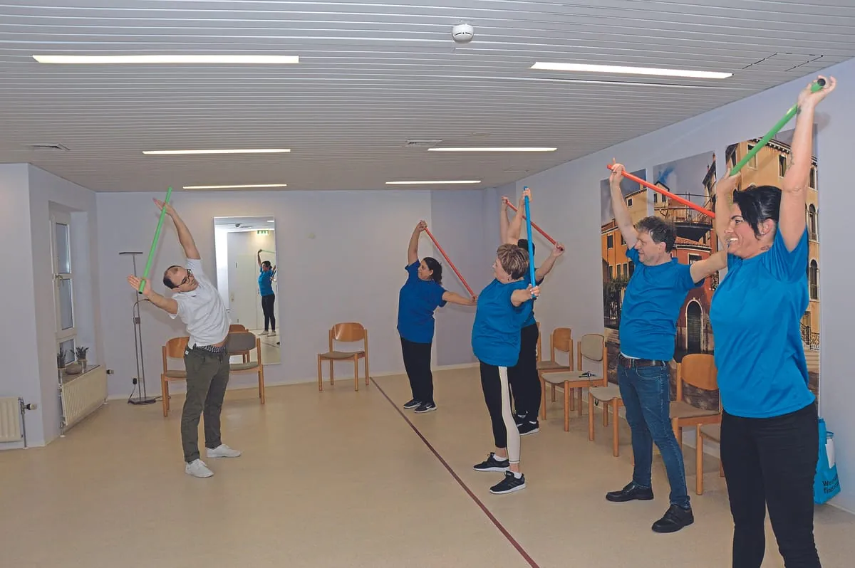 Ergonomie: Übung zur Kräftigung der Muskulatur