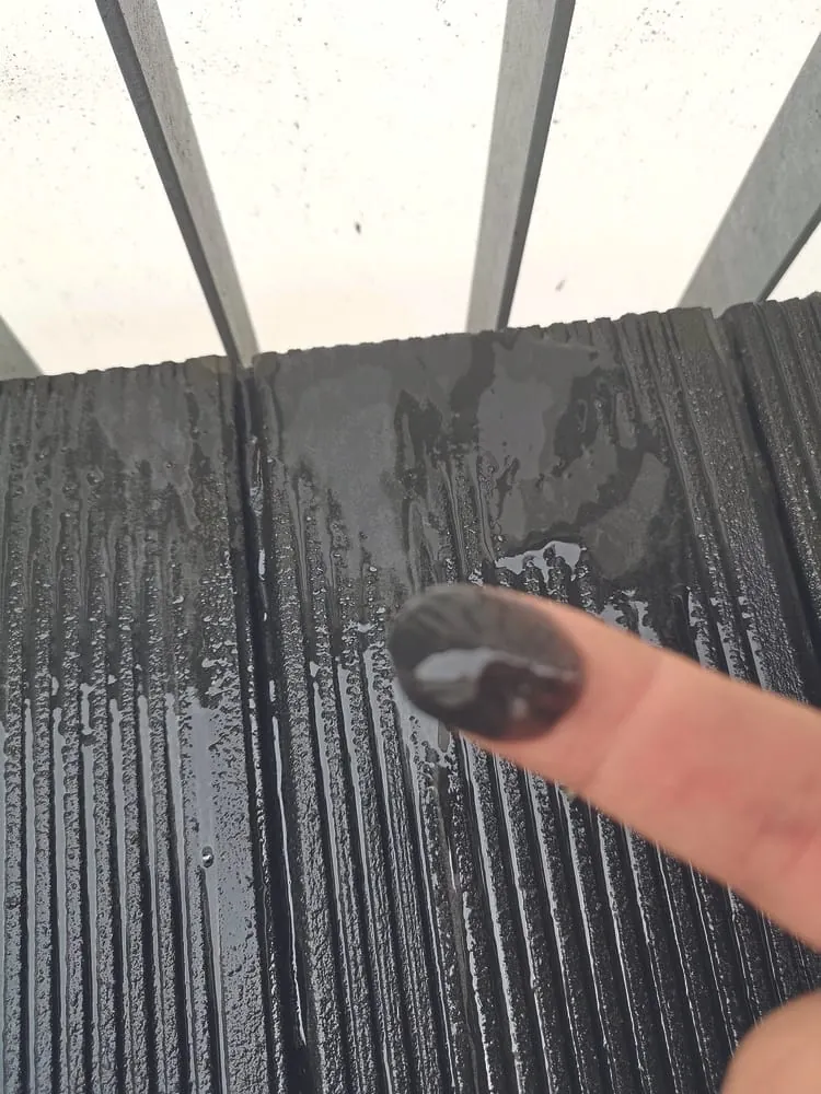 Schadensfall: WPC-Terrasse färbt ab