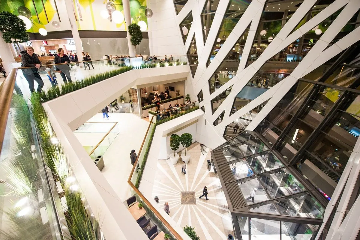 Wisag: Fünf Neuaufträge von ECE