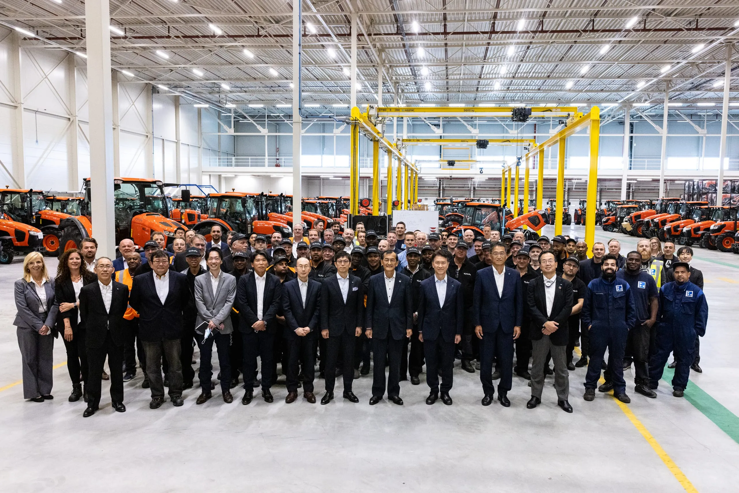 Kubota weiht Montage- und Vertriebszentrum für Nordeuropa ein