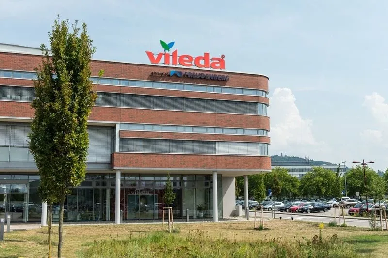 Freudenberg Home and Cleaning Solutions übernimmt Vermop