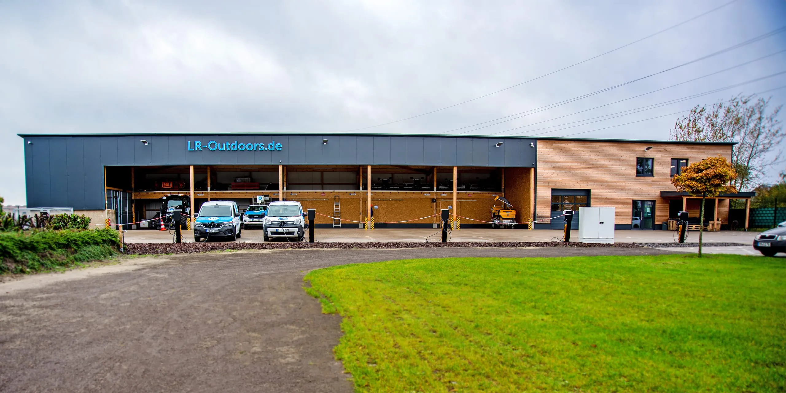 LR: Neues Servicegebäude als­ Investition in die Zukunft