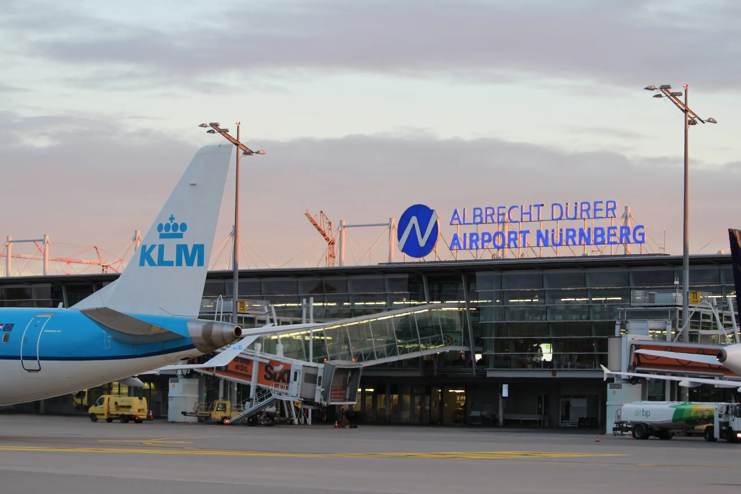 Flughafen Nürnberg setzt bei der Reinigung auf Dorfner
