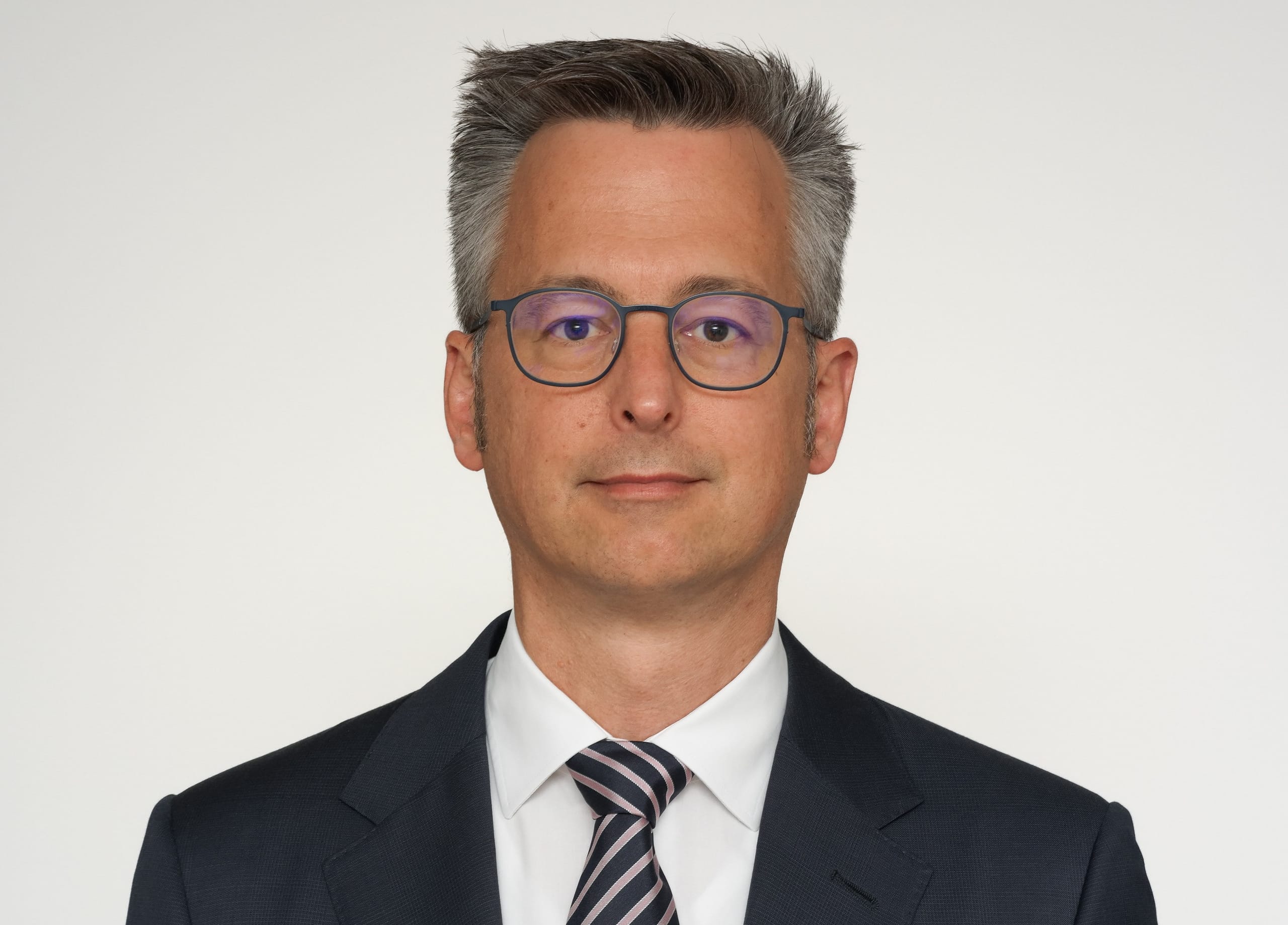 Mewa: Dr. Christian Funk folgt auf Bernhard Niklewitz