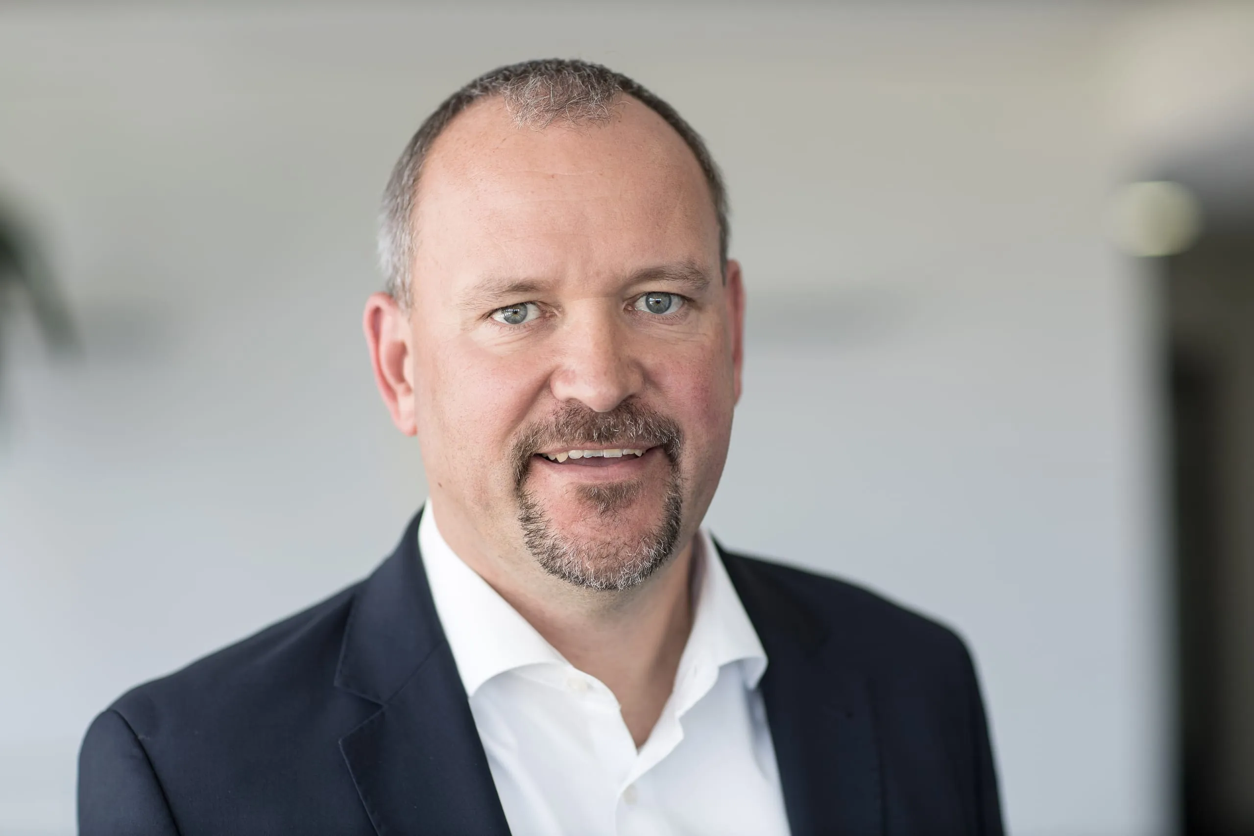 Alexander Bonk neu im Vorstand von Dussmann